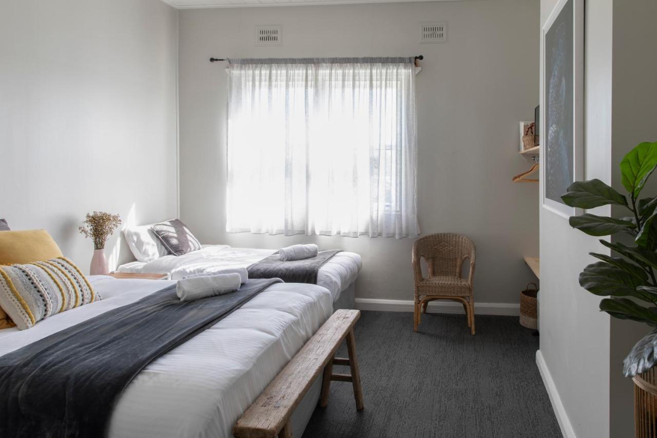 Robertson Public House And Kitchen Hotel Екстериор снимка