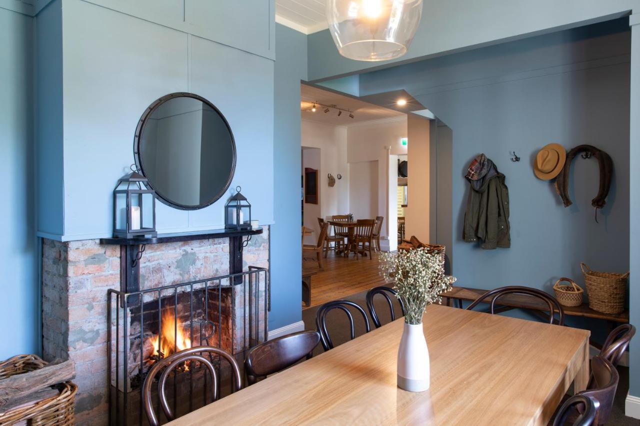 Robertson Public House And Kitchen Hotel Екстериор снимка